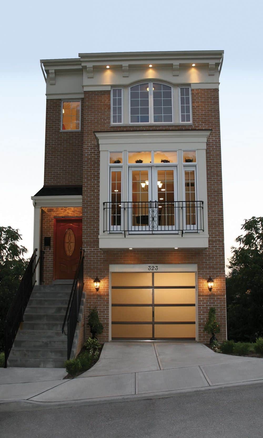 Clopay Garage Doors Avante Collection Series Residential Garage Doors