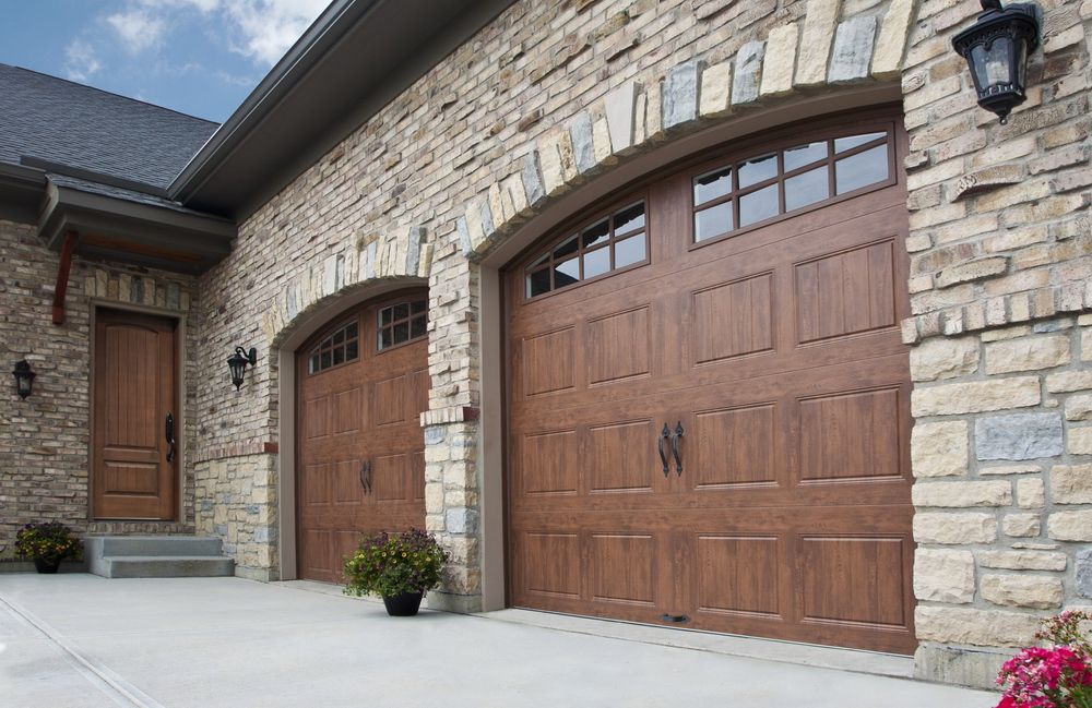Clopay Garage Doors Gallery Collection Series Residential Garage Doors
